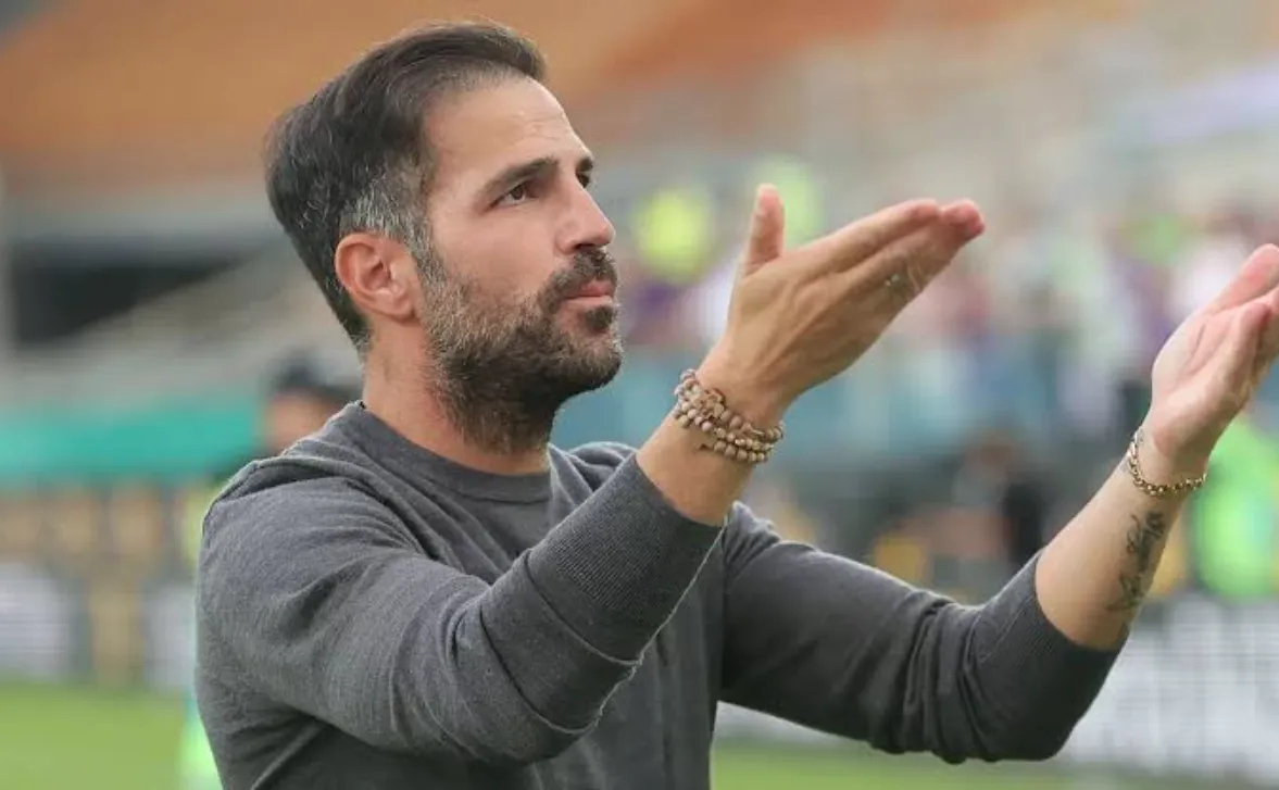 Como Kalahkan Manchester United, Fabregas Tetap Rendah Hati
