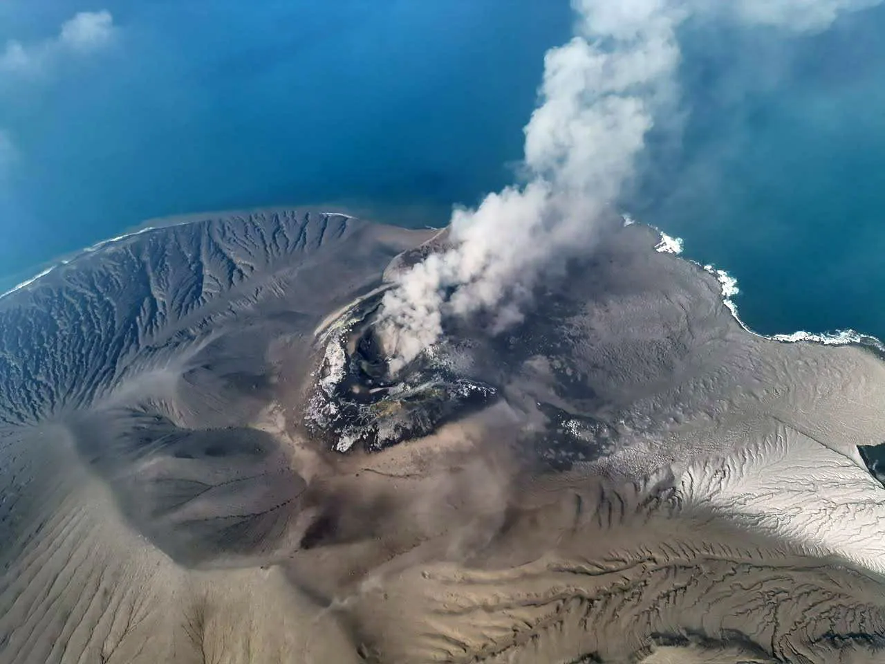 erupsi Gunung Anak Krakatau