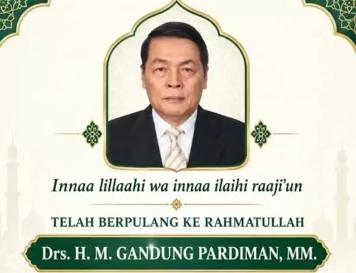 Gandung Pardiman meninggal