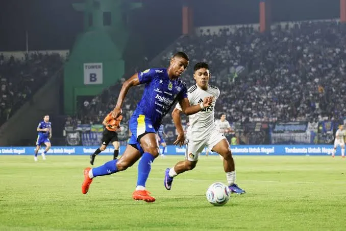 Persib vs Persik