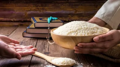 Sentuhan Kasih Shiddiqiyyah: Zakat Fitrah Utuh Bagi Fakir Miskin