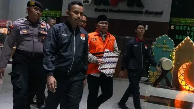 Nestapa Antrean Haji: Yaqut Ditahan di Tengah Dugaan Korupsi Kuota