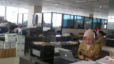 WFH ASN Jadi Harapan Hemat BBM di Tengah Krisis Energi