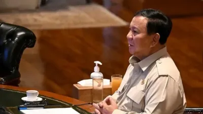 Prabowo Bahas Kebijakan Ekonomi Energi dalam Rapat Virtual