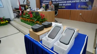 Korlantas Polri Perkenalkan ETLE Handheld Baru dengan Fitur Cetak Instan