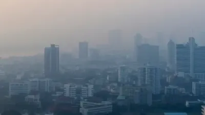 Kebakaran Hutan Kanada Picu Asap ke AS, 858 Titik Api Masih Aktif