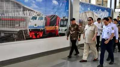 Prabowo Minta Kereta Api Layani Semua Daerah, Trans Sumatra Jadi Prioritas
