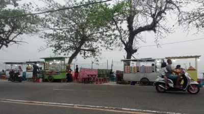 Kabut Asap Ambon Pukul UMKM Kota Jawa, Pengunjung Menghilang