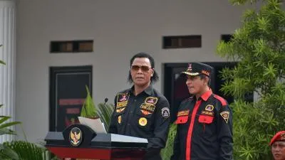 KPK Sita Rp800 Juta Hercules, Kuasa Hukum Serahkan Uang