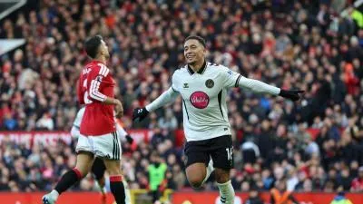 Man Utd vs Bournemouth: Setan Merah Tertunduk 0-3, Carrick Makin Tertekan