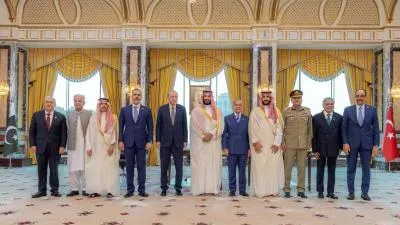 Pakta Mekkah Datangi Iran, Saudi Berjuang Redam Perang