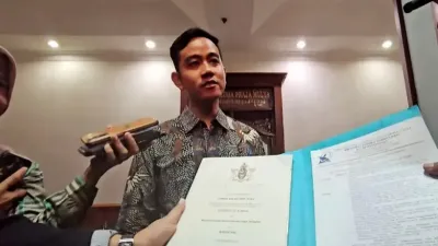 Polemik Ijazah Gibran: PKS Tak Diam, PDIP Buka Dialog