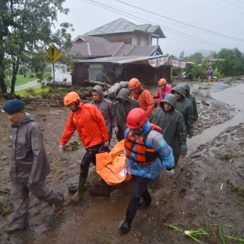 Banjir dan Longsor Sumbagut Renggut 1.053 Nyawa, Aceh Paling Terpukul
