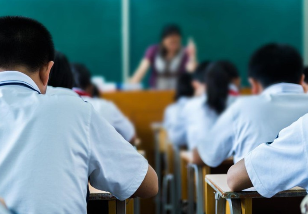 Ilustrasi anak sekolah