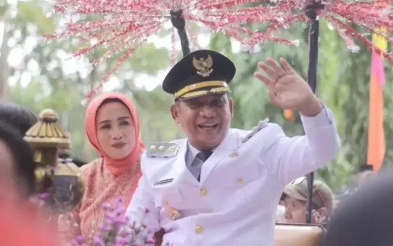 Plt Bupati Bekasi Asep Surya Atmaja