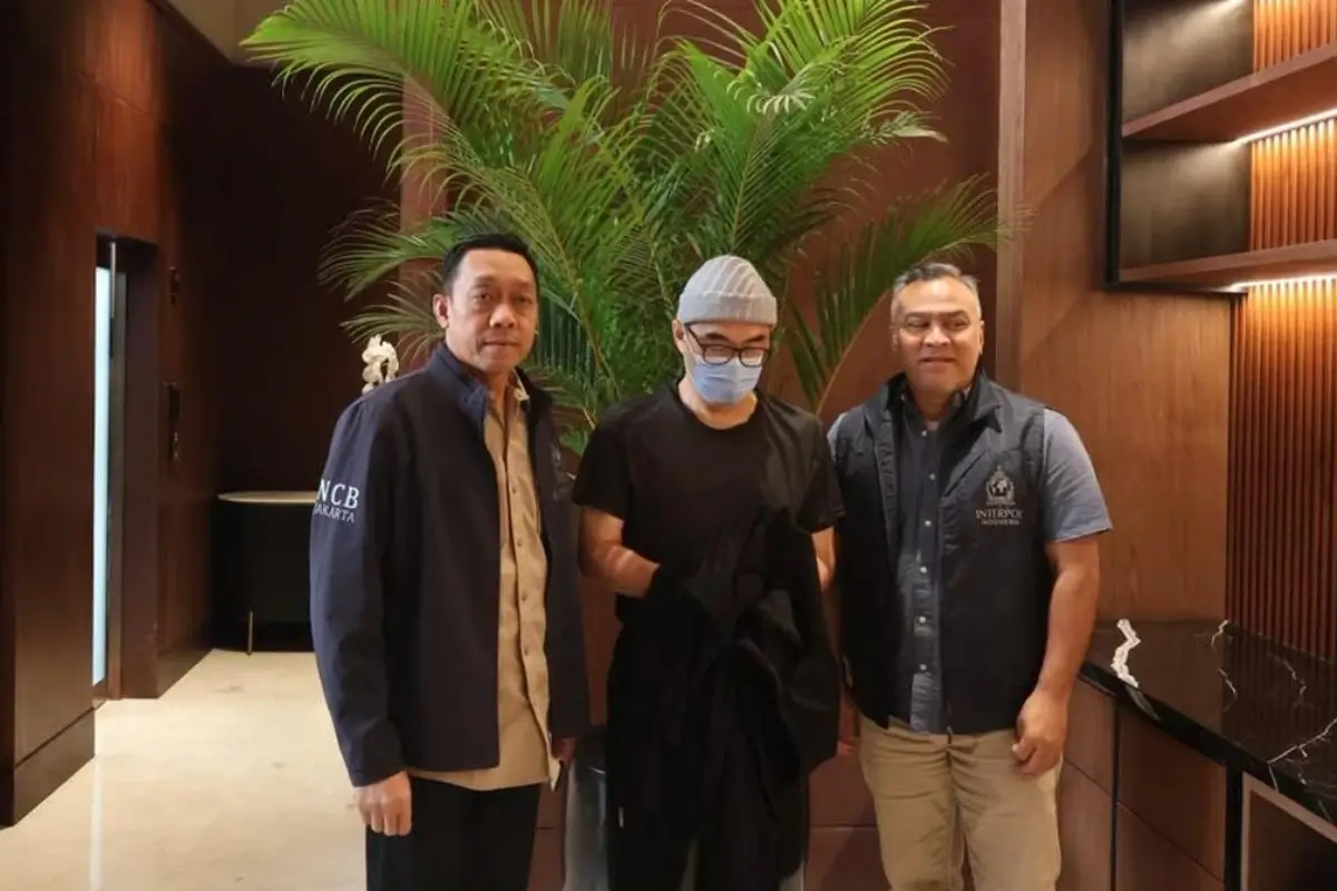 Michael Steven ditangkap