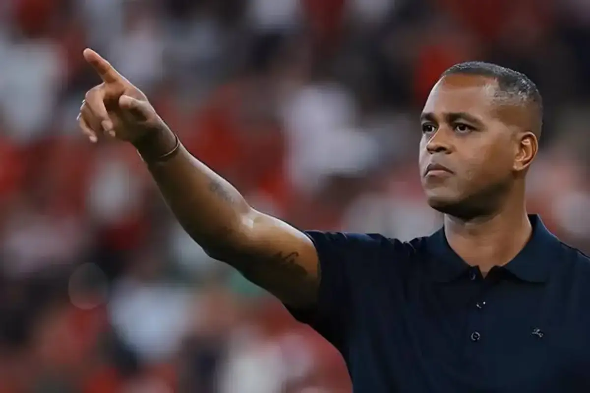 Patrick Kluivert staf Xavi