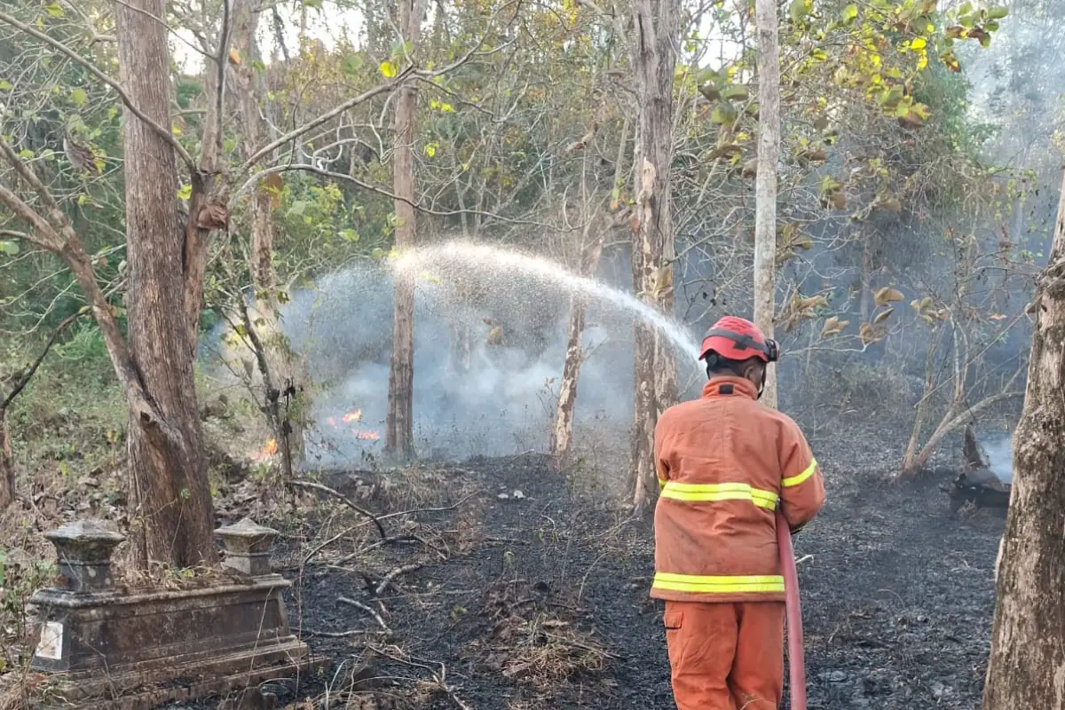 Kebakaran lahan Gunung Tugel, sinar jiwa