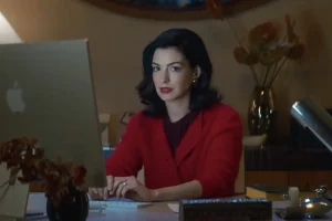 Adegan Hot Ones Verity: Hathaway Cuma Makan 3 Sayap Asli
