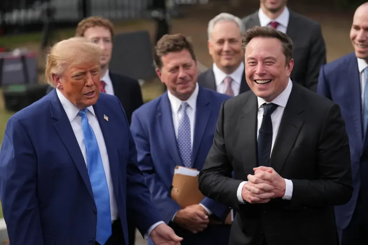 alasan Trump ganti istilah AI